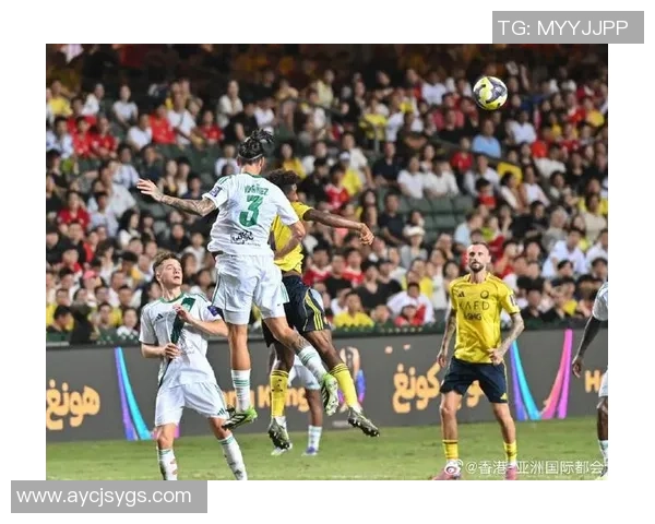 足球球星形象全景解析:从技术特点到场外生活的多维度探索 足球球星形象全景解析:从技术特点到场外生活的多维度探索